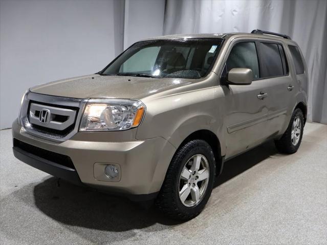 used 2010 Honda Pilot car, priced at $7,300