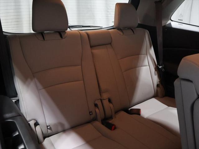 used 2022 Honda Pilot car, priced at $33,900