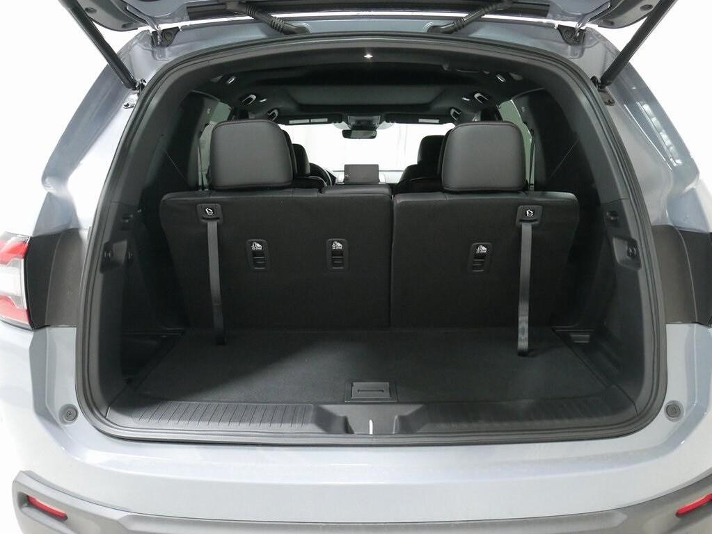 new 2025 Honda Pilot car, priced at $51,830