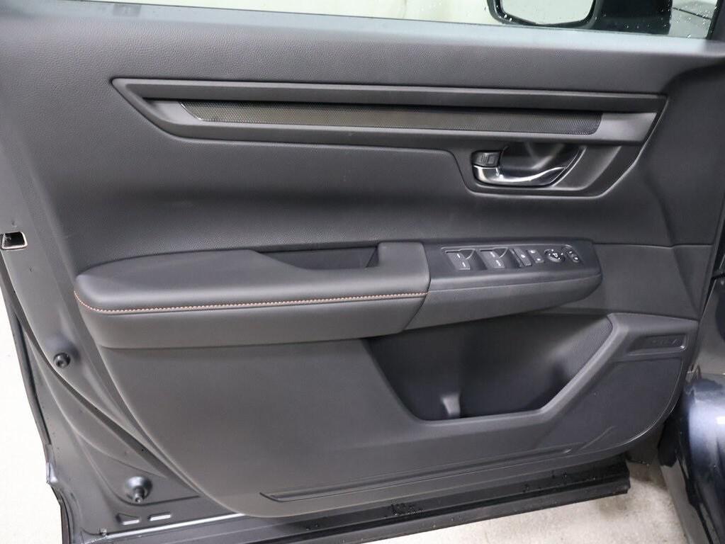 new 2026 Honda CR-V Hybrid car, priced at $38,580