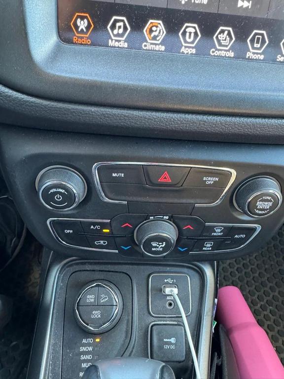 used 2019 Jeep Compass car, priced at $18,000