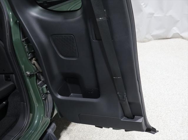 used 2022 Nissan Frontier car, priced at $23,600
