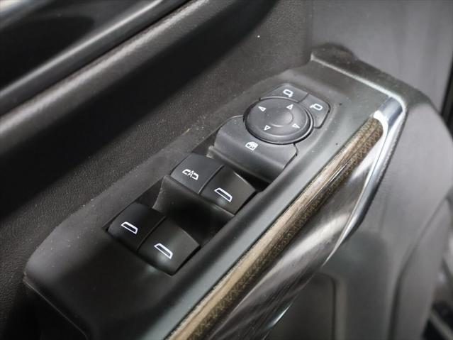 used 2020 Chevrolet Silverado 1500 car, priced at $32,000