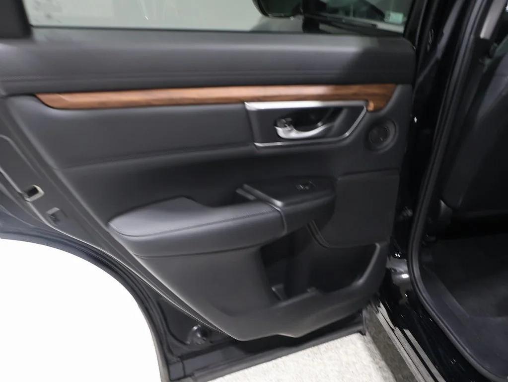 used 2021 Honda CR-V car, priced at $28,000