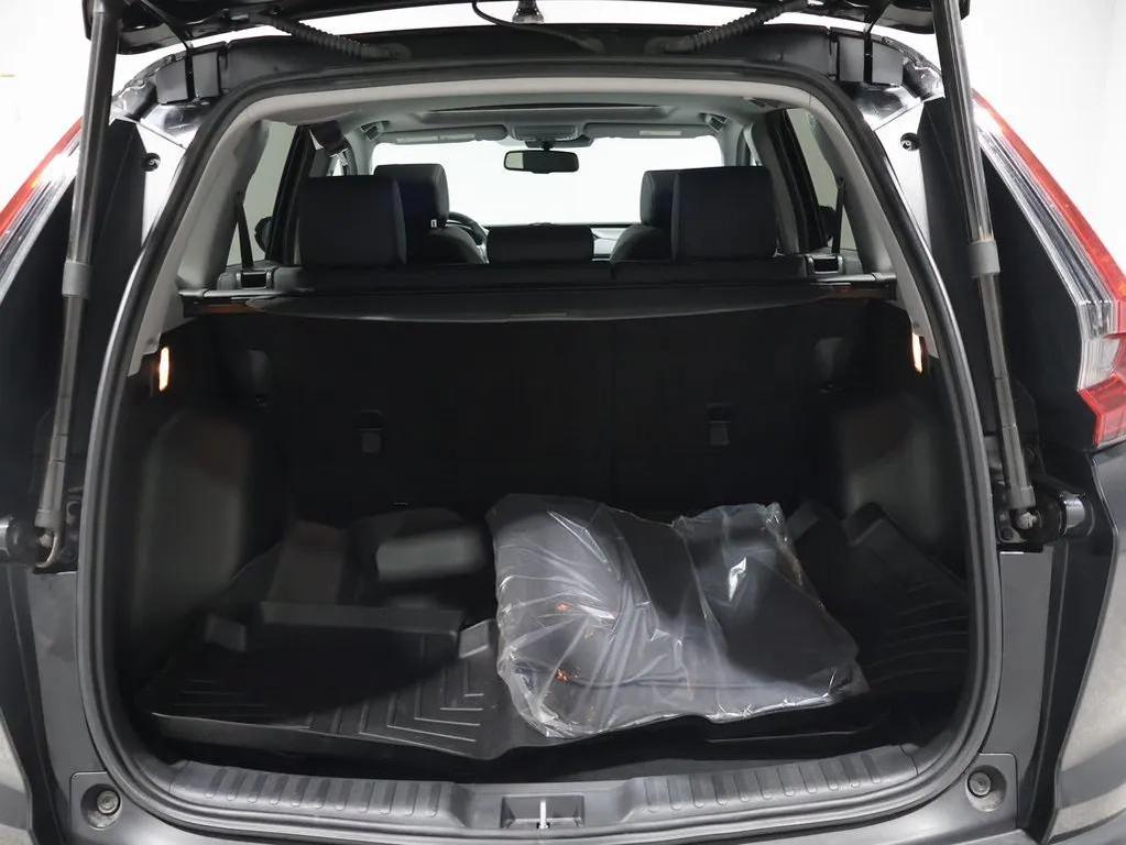 used 2021 Honda CR-V car, priced at $28,000