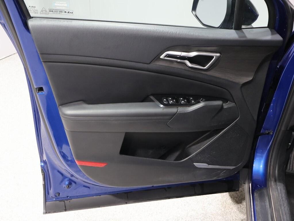 used 2023 Kia Sportage car, priced at $25,900