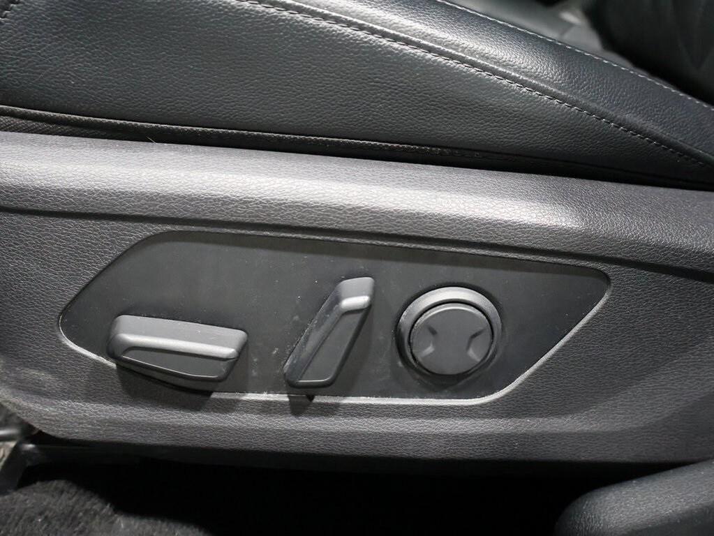 used 2023 Kia Sportage car, priced at $25,900