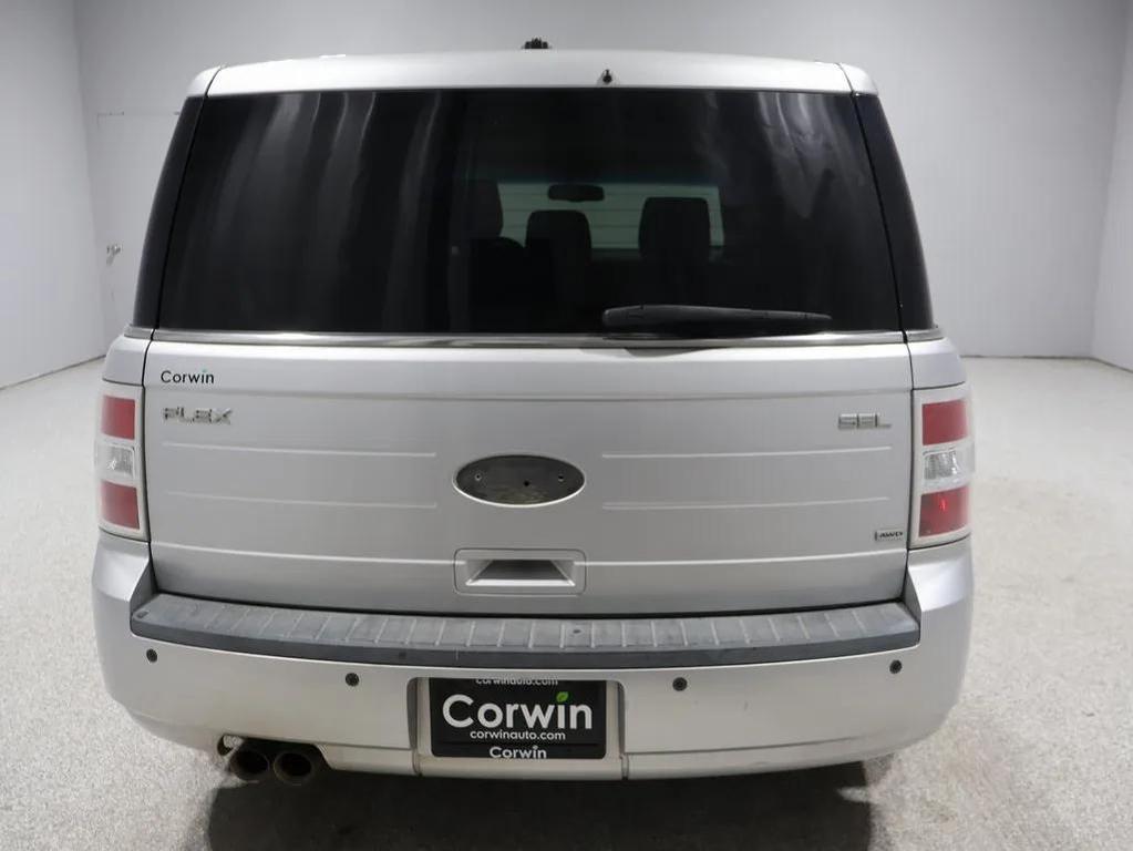 used 2011 Ford Flex car, priced at $5,900