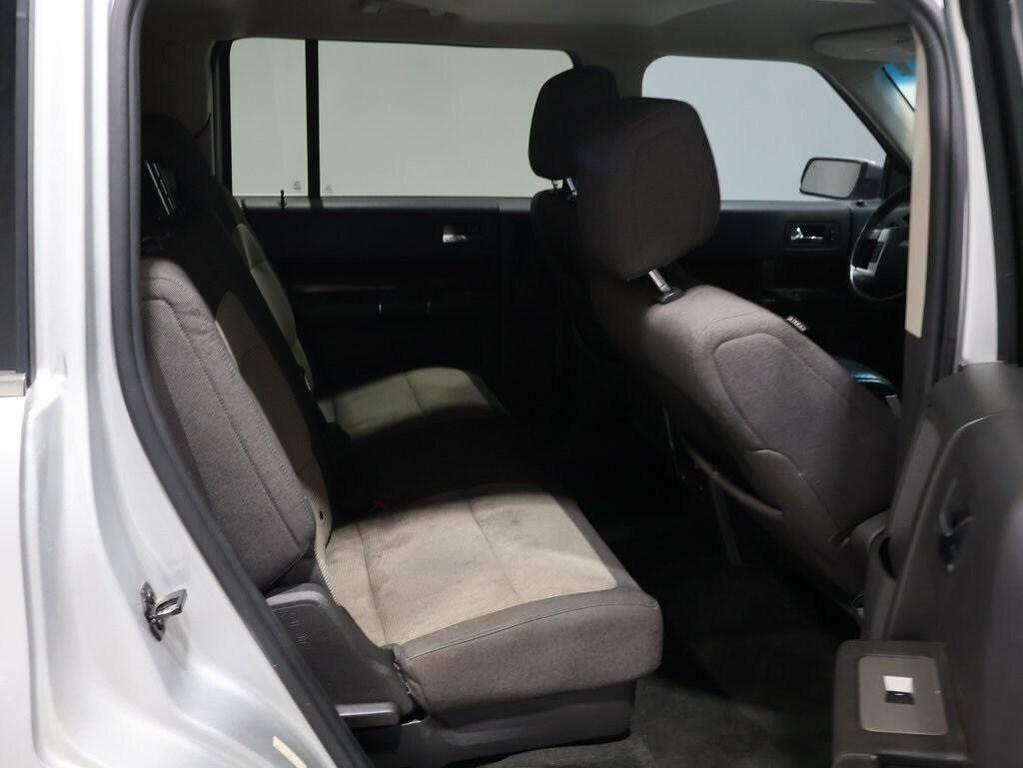 used 2011 Ford Flex car, priced at $5,900