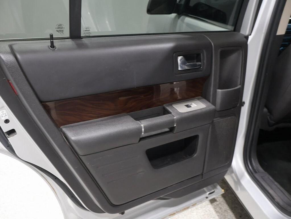used 2011 Ford Flex car, priced at $5,900