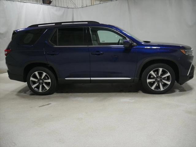 new 2025 Honda Pilot car, priced at $51,780