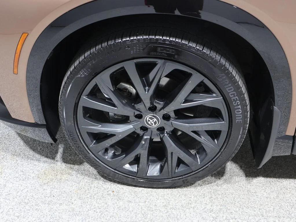 used 2025 Toyota Crown Signia car, priced at $44,500