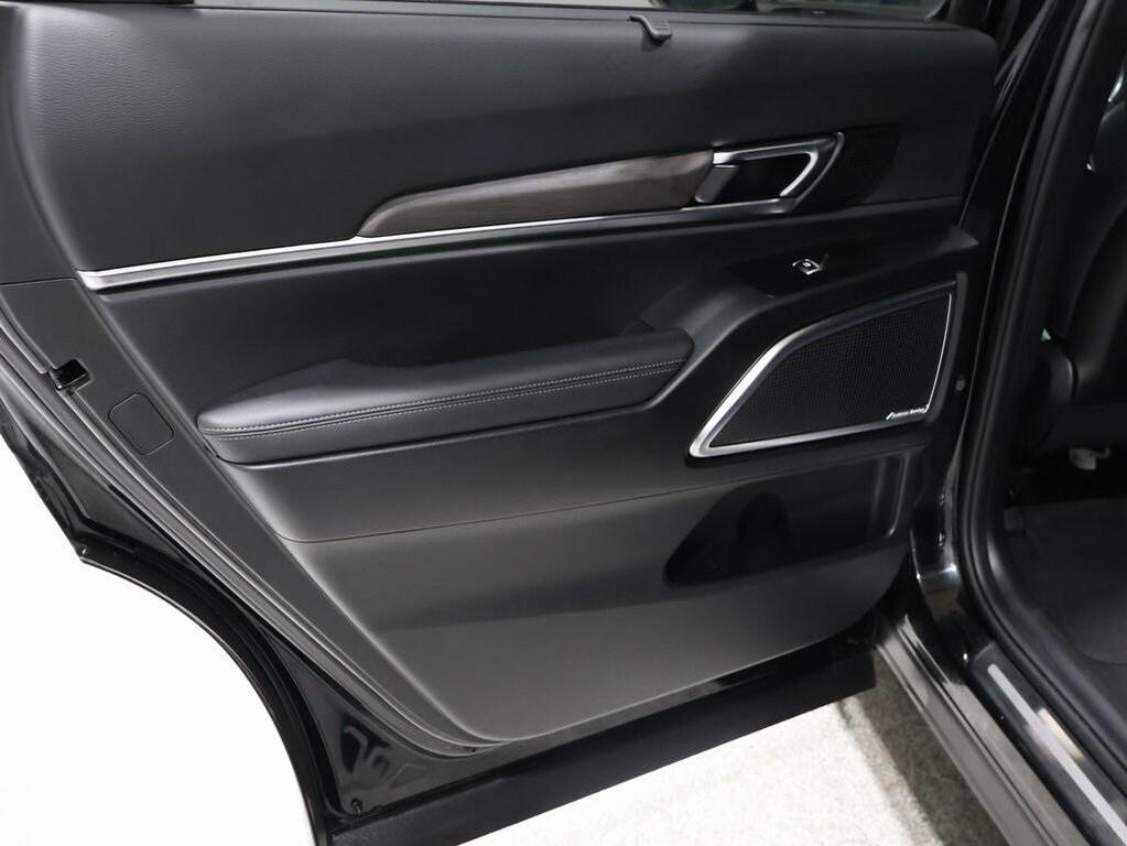 used 2024 Kia Telluride car, priced at $42,000