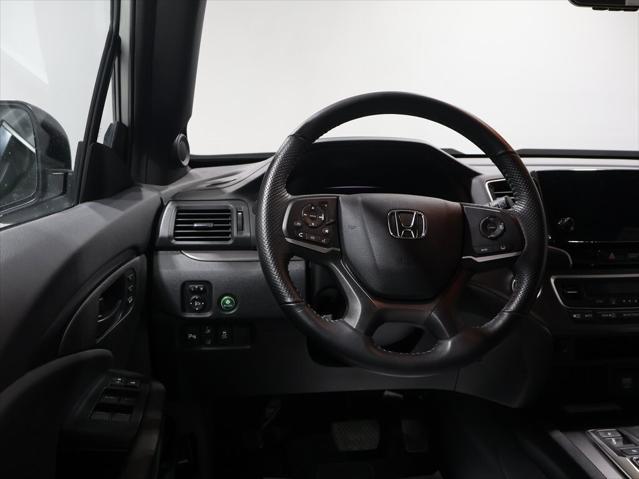 used 2022 Honda Passport car, priced at $32,600