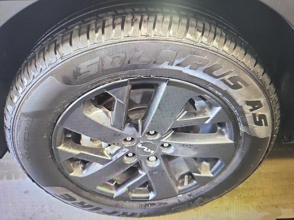 used 2023 Kia Sorento car, priced at $24,500