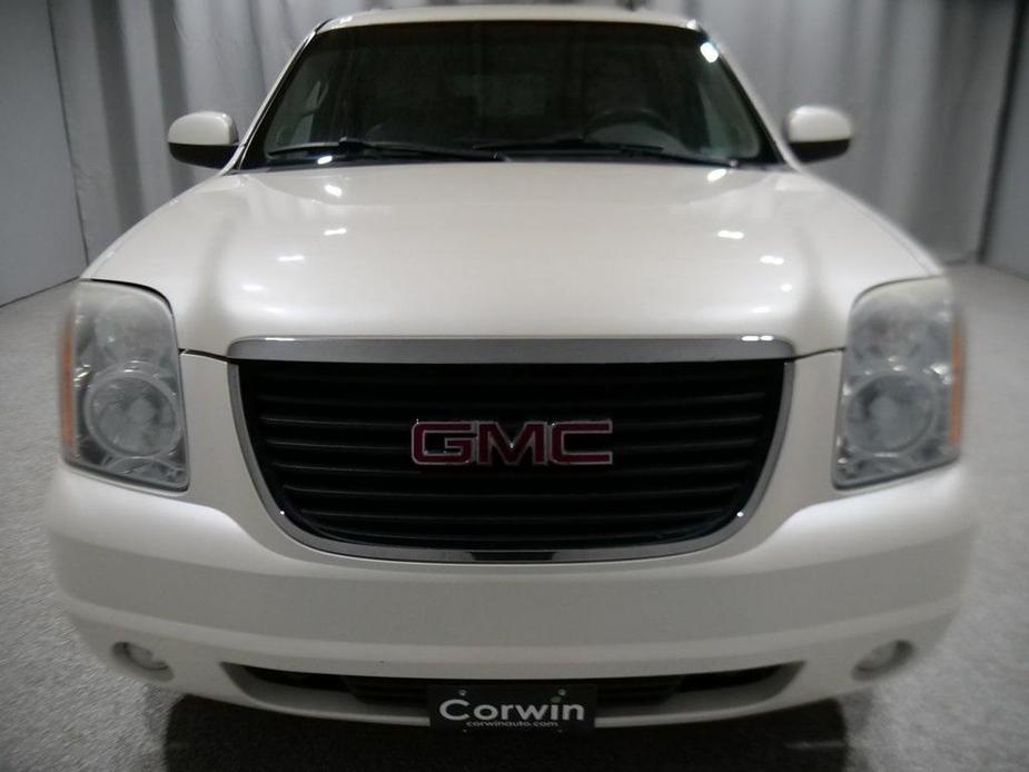 used 2012 GMC Yukon XL car, priced at $10,000
