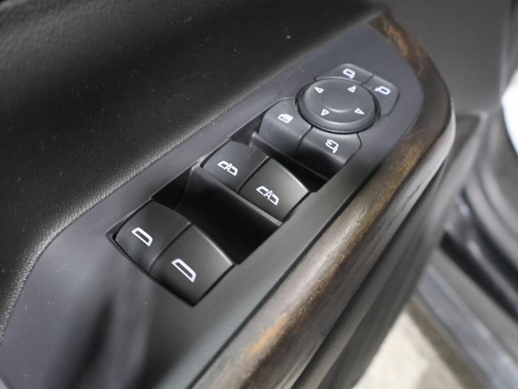 used 2022 GMC Acadia car, priced at $35,000