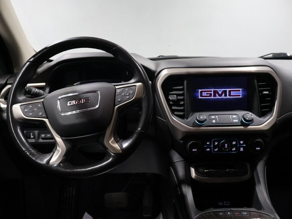 used 2022 GMC Acadia car, priced at $35,000