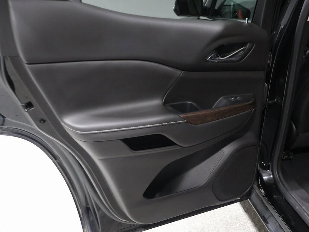 used 2022 GMC Acadia car, priced at $35,000