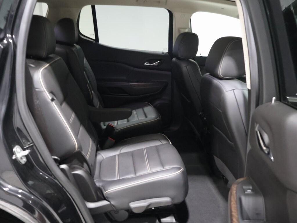 used 2022 GMC Acadia car, priced at $35,000