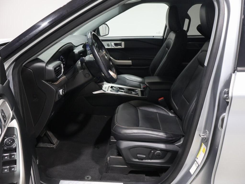 used 2022 Ford Explorer car, priced at $27,000