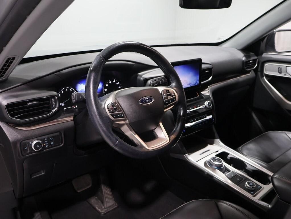 used 2022 Ford Explorer car, priced at $27,000