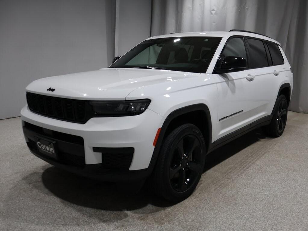 used 2023 Jeep Grand Cherokee L car, priced at $30,000