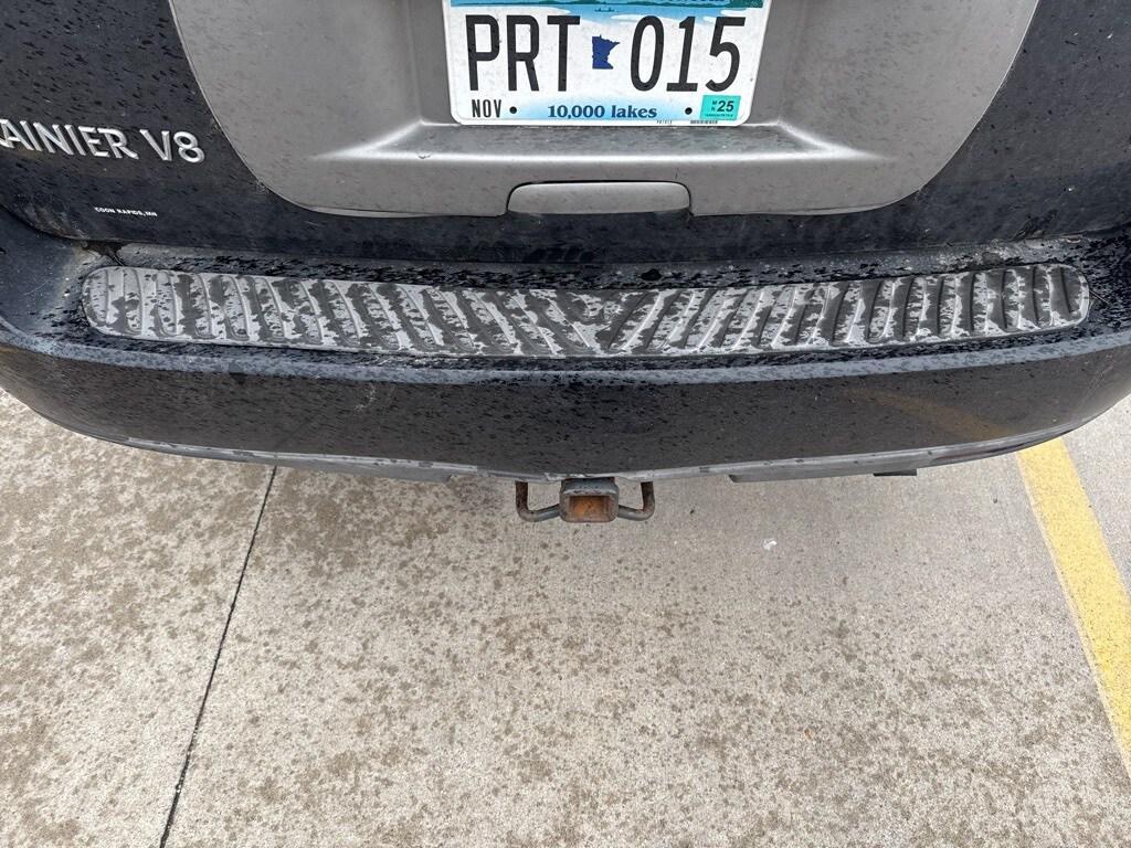 used 2004 Buick Rainier car, priced at $5,000