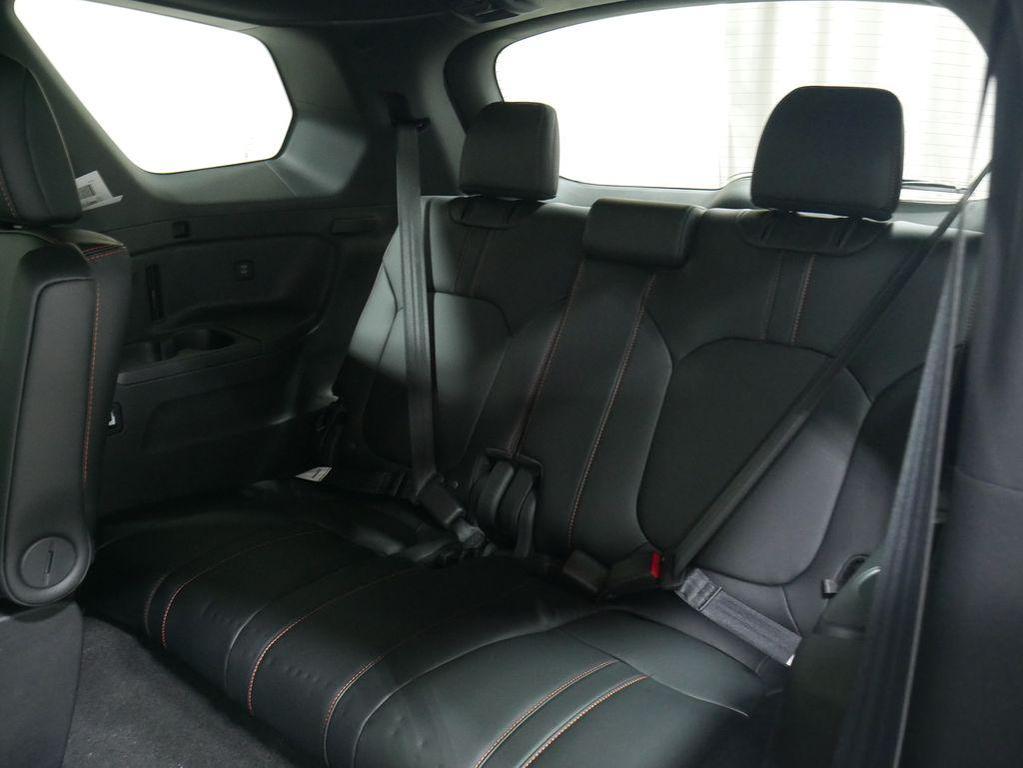 new 2025 Honda Pilot car, priced at $51,350