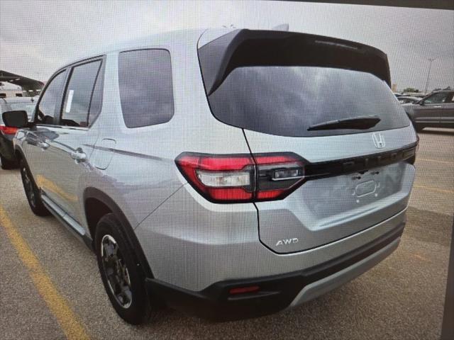 used 2025 Honda Pilot car, priced at $44,500