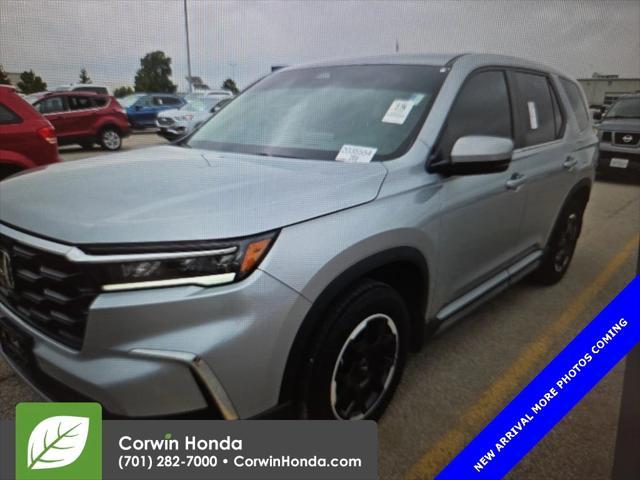 used 2025 Honda Pilot car, priced at $44,500