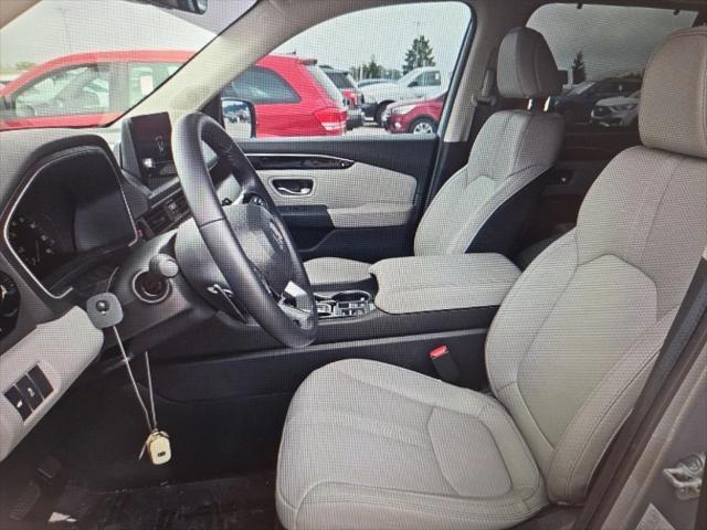 used 2025 Honda Pilot car, priced at $44,500