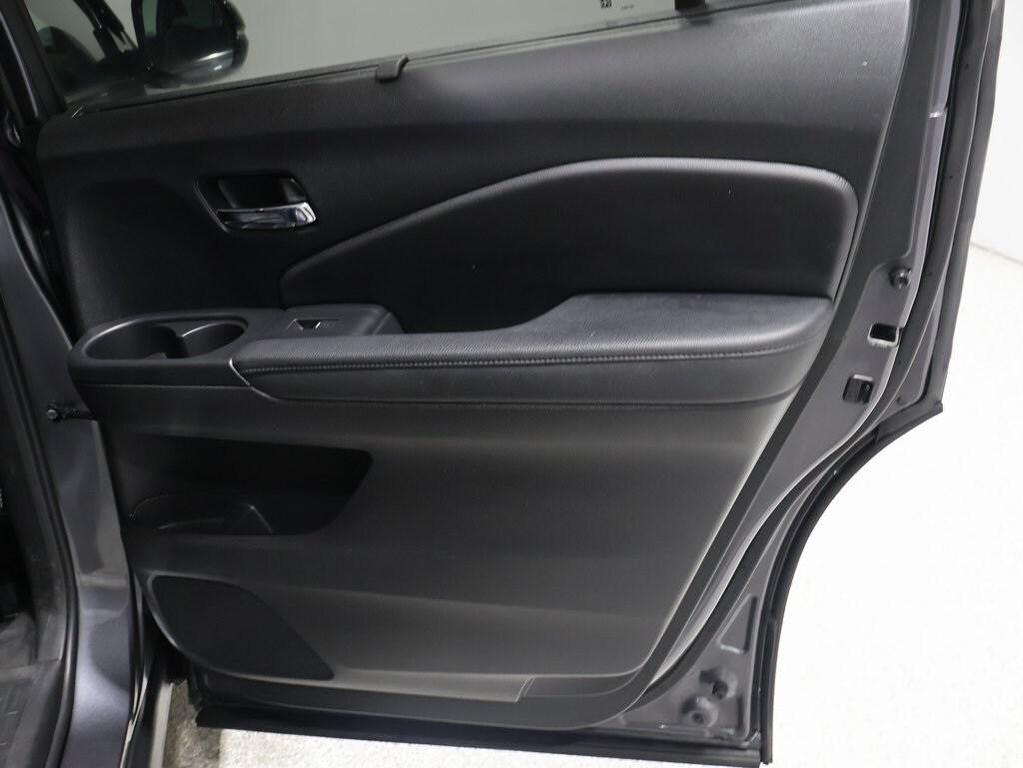 used 2022 Honda Pilot car, priced at $35,000