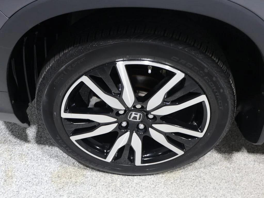 used 2022 Honda Pilot car, priced at $35,000