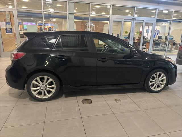 used 2010 Mazda Mazda3 car, priced at $7,500