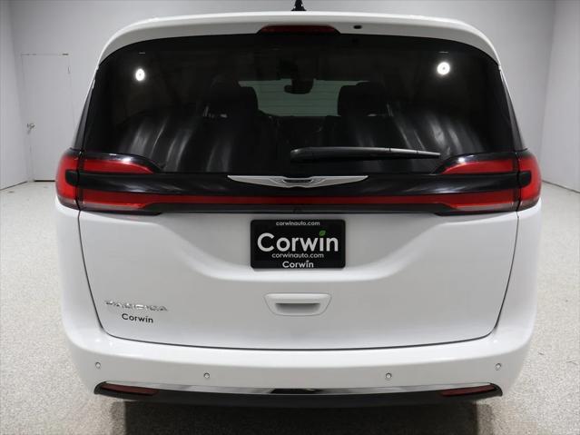 used 2024 Chrysler Pacifica car, priced at $29,000