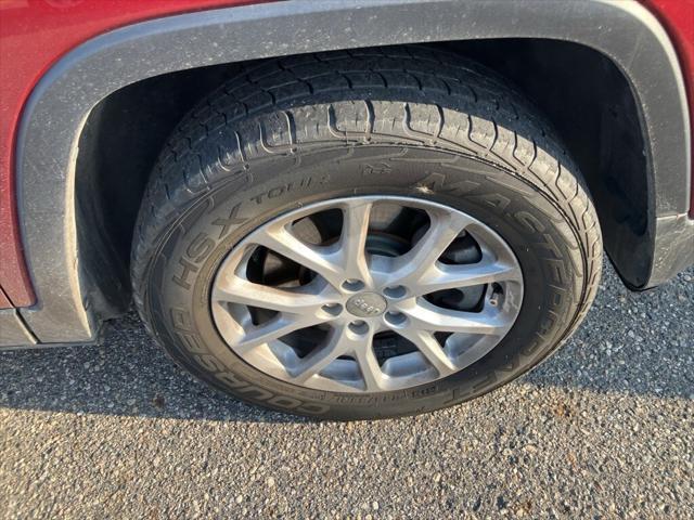 used 2017 Jeep Cherokee car, priced at $15,100