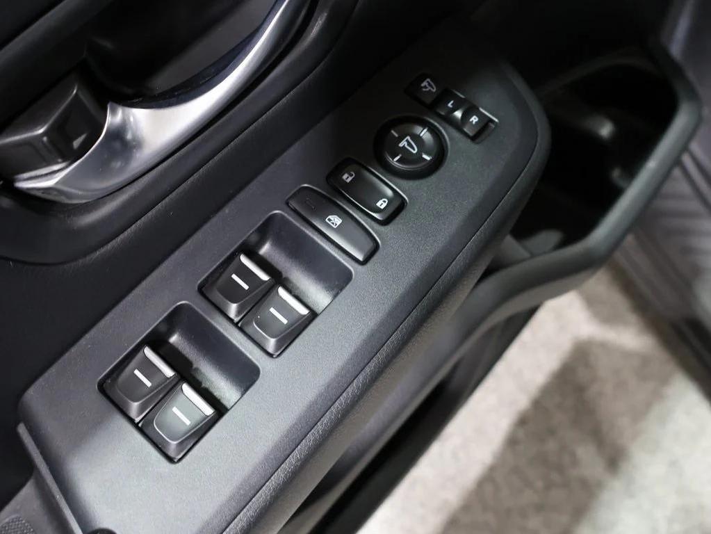used 2025 Honda Pilot car, priced at $48,900