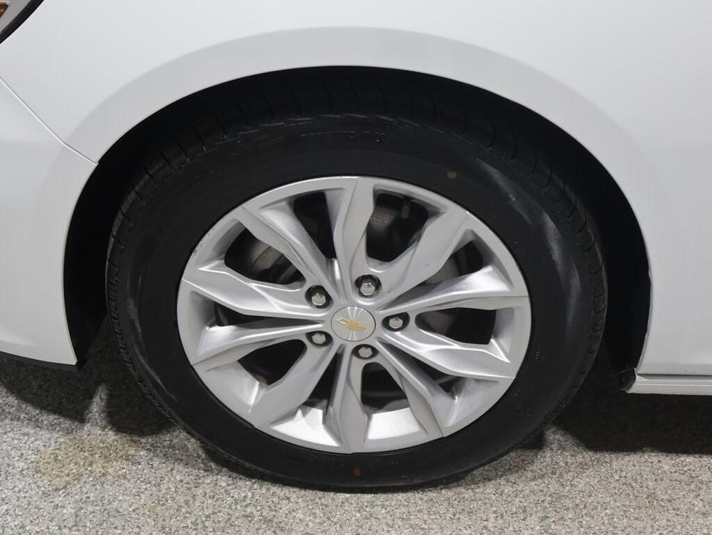 used 2023 Chevrolet Malibu car, priced at $17,000