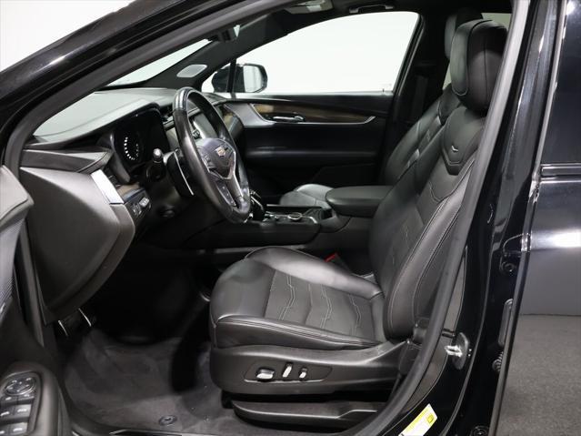 used 2021 Cadillac XT5 car, priced at $28,400
