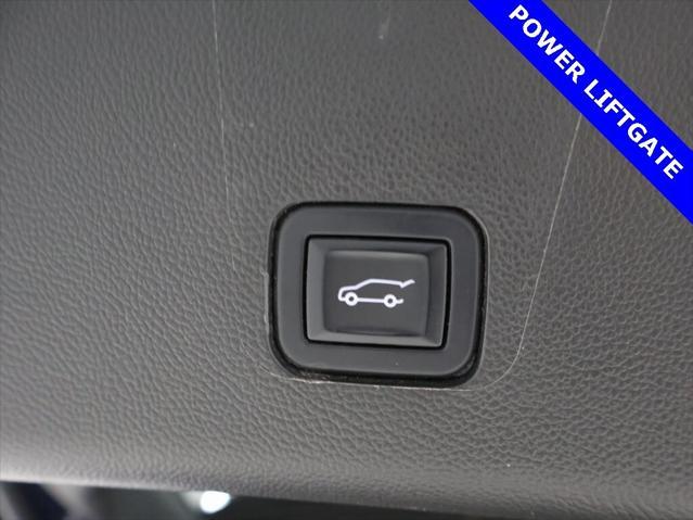 used 2022 Chevrolet Traverse car, priced at $25,900
