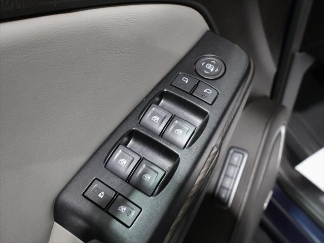 used 2019 Chevrolet Suburban car, priced at $25,600