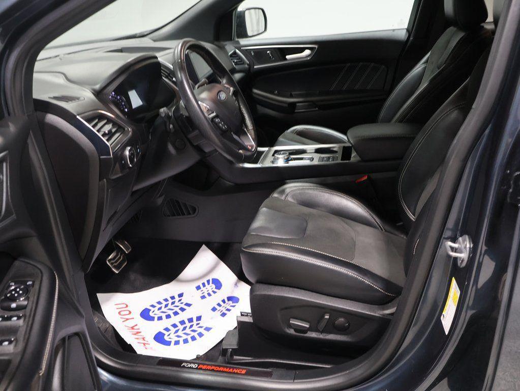 used 2024 Ford Edge car, priced at $28,500