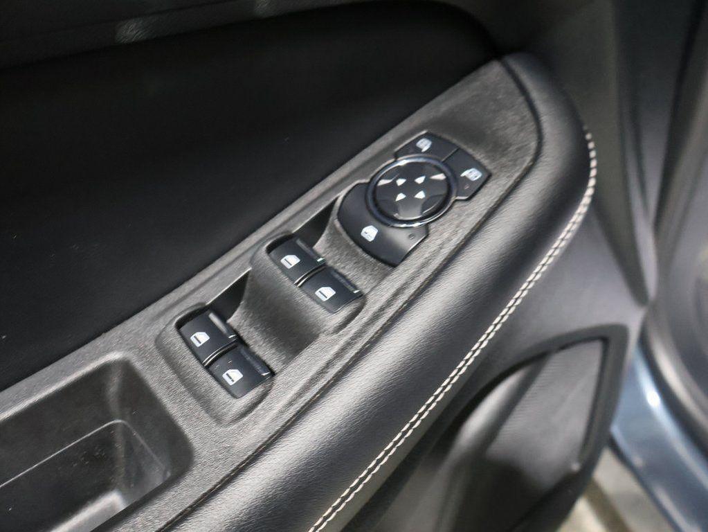 used 2024 Ford Edge car, priced at $28,500