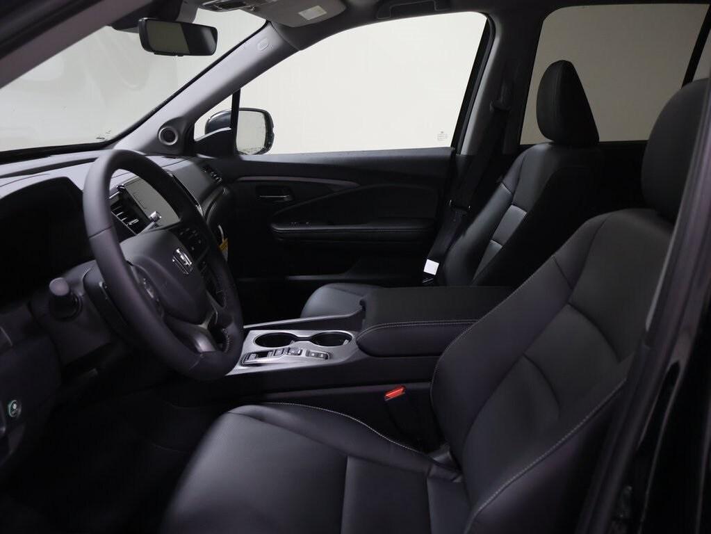 new 2025 Honda Ridgeline car, priced at $44,430