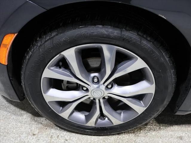 used 2019 Chrysler Pacifica car, priced at $21,500