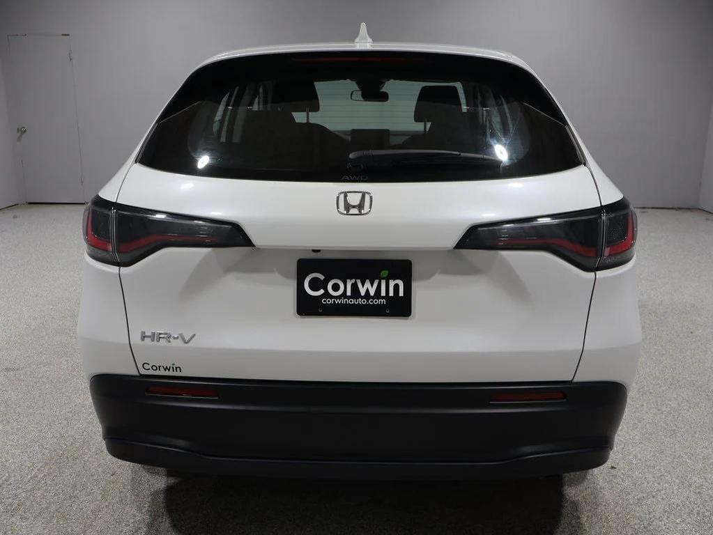 used 2025 Honda HR-V car, priced at $25,200