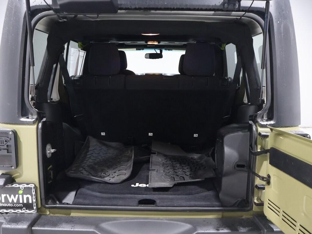 used 2013 Jeep Wrangler Unlimited car, priced at $17,500