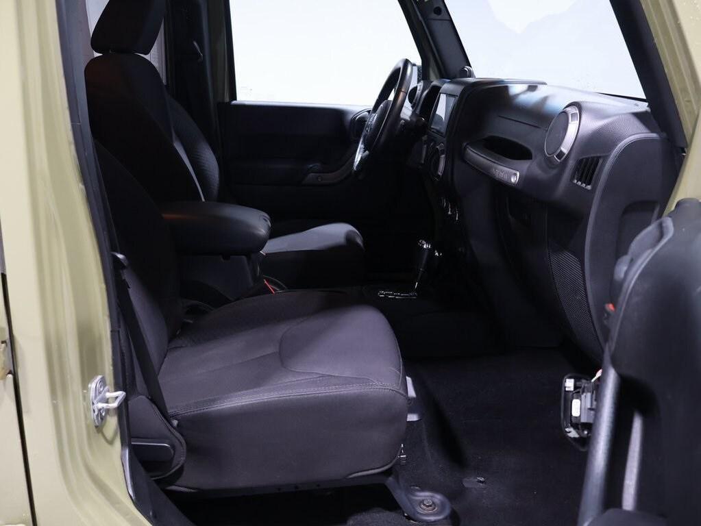 used 2013 Jeep Wrangler Unlimited car, priced at $17,500
