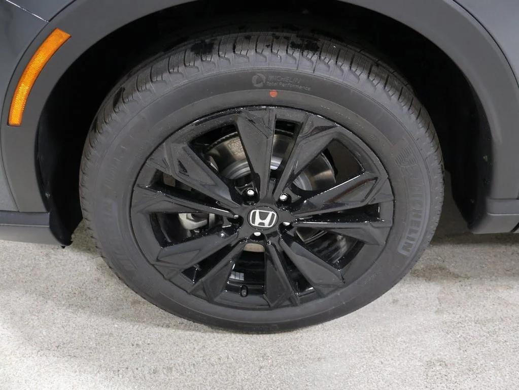 new 2026 Honda CR-V Hybrid car, priced at $43,700